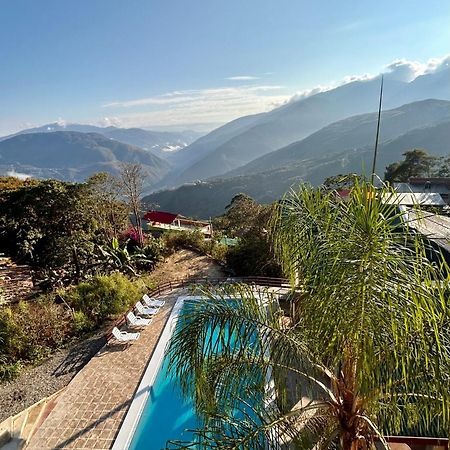 Villa Camila Hostel Coroico Exteriér fotografie