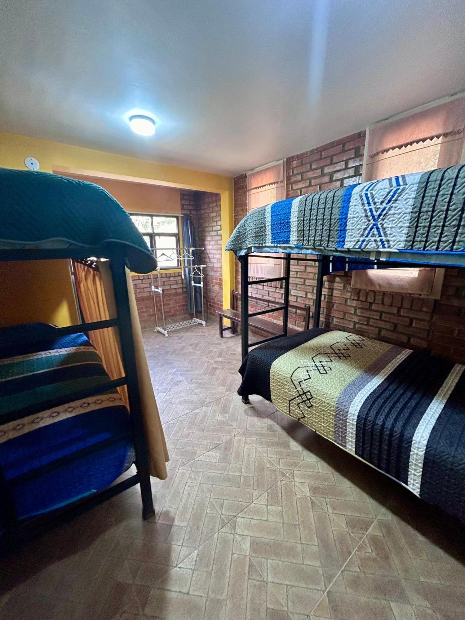 Villa Camila Hostel Coroico Pokoj fotografie