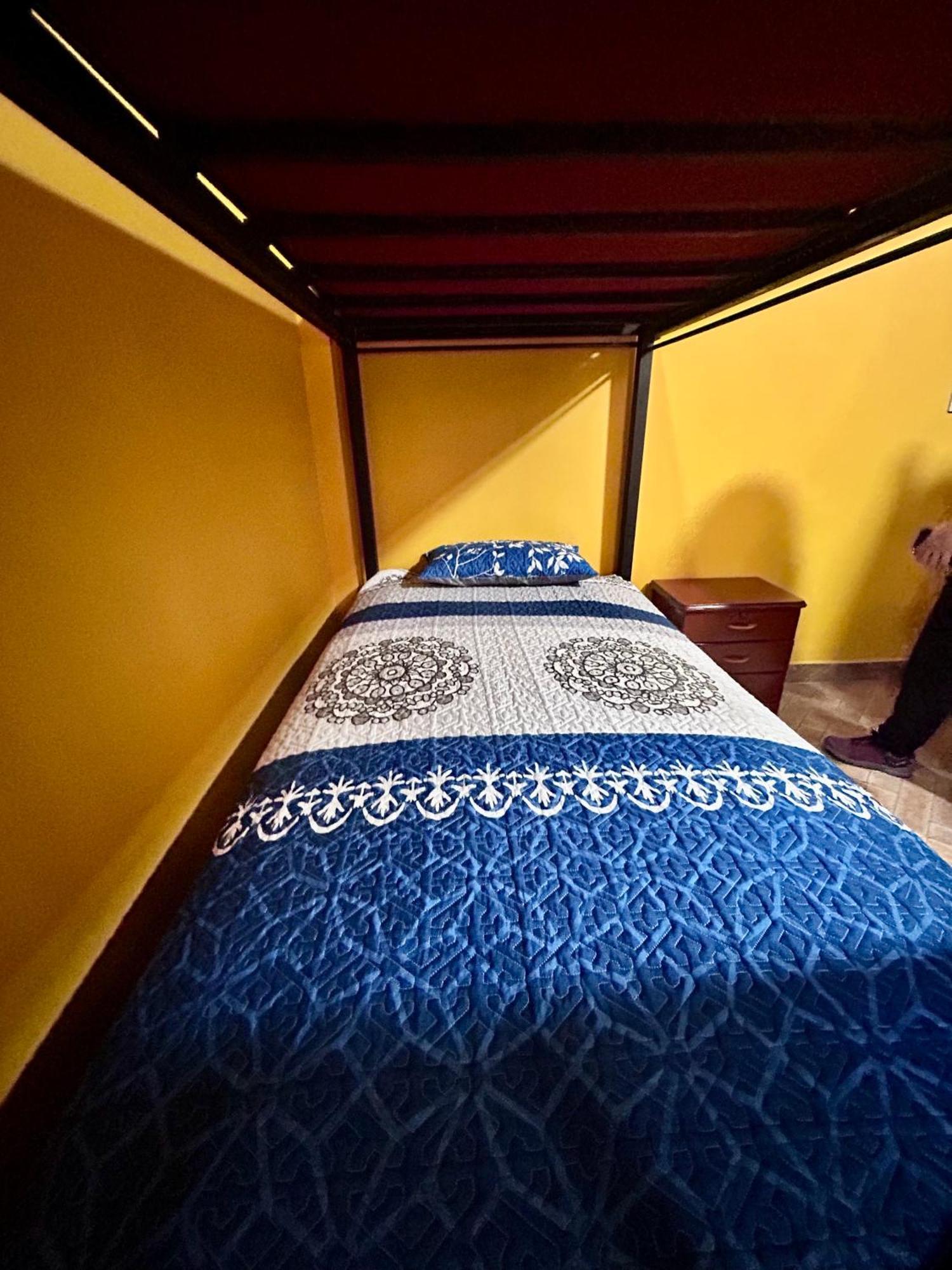 Villa Camila Hostel Coroico Pokoj fotografie