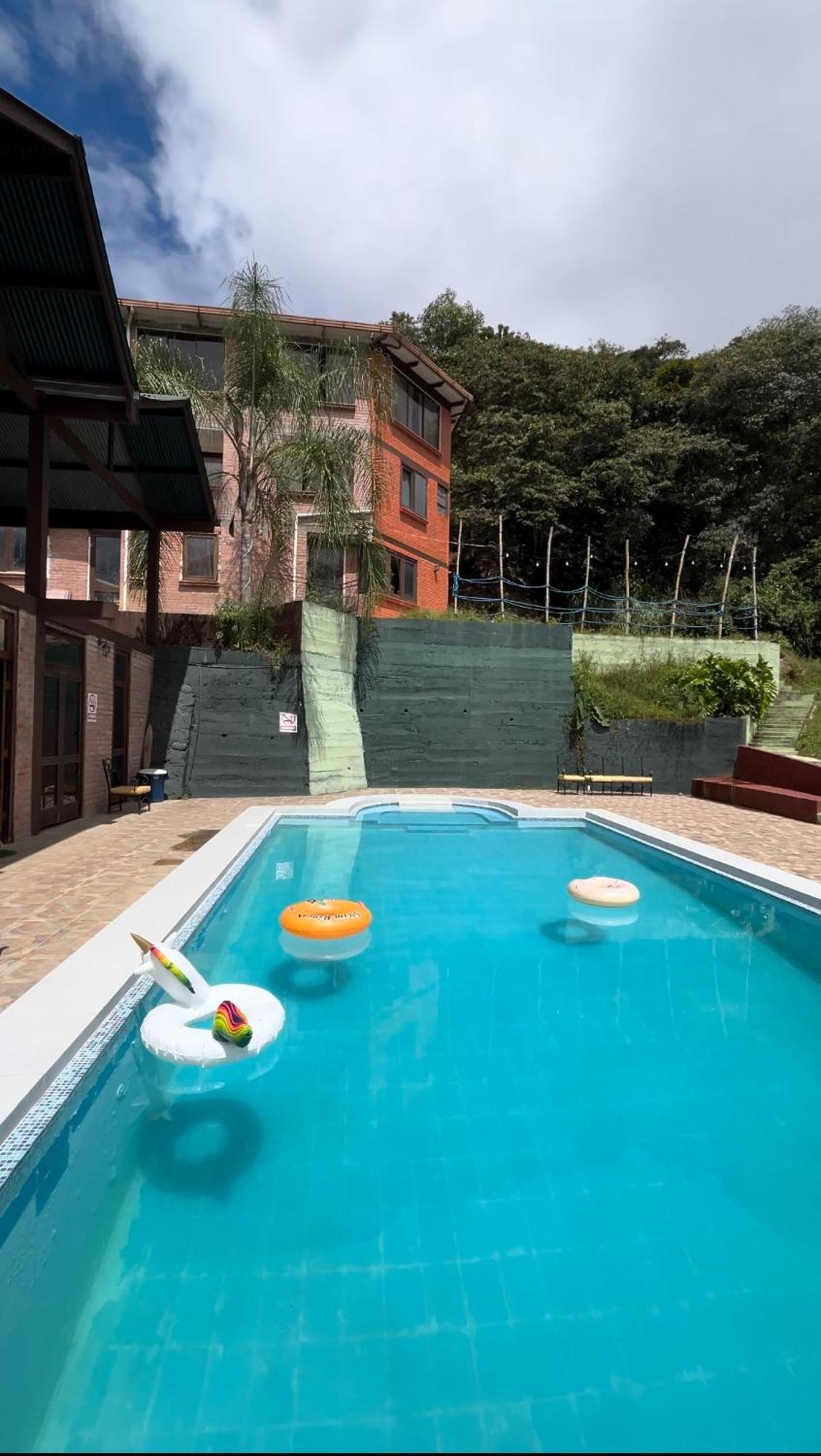Villa Camila Hostel Coroico Exteriér fotografie